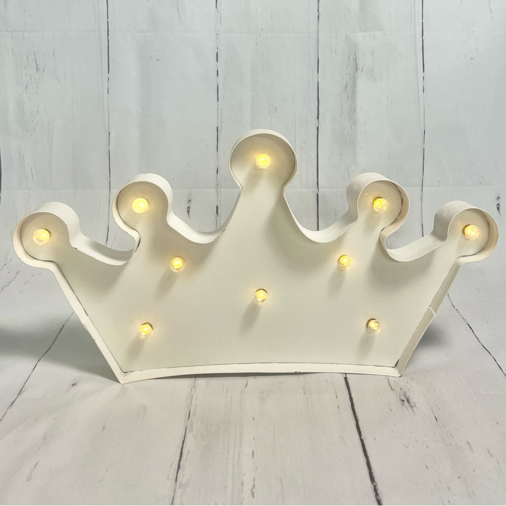 Light up Metal Crown Marquee Light dorm room decor